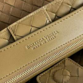 Picture of Bottega Veneta Handbags _SKUfw184064866fw